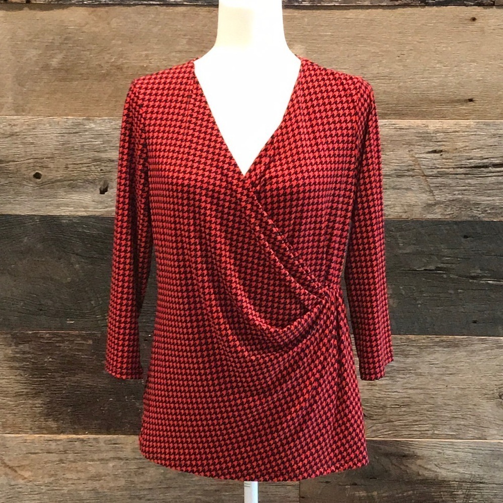 Peter Nygard Red/Black Houndstooth Top